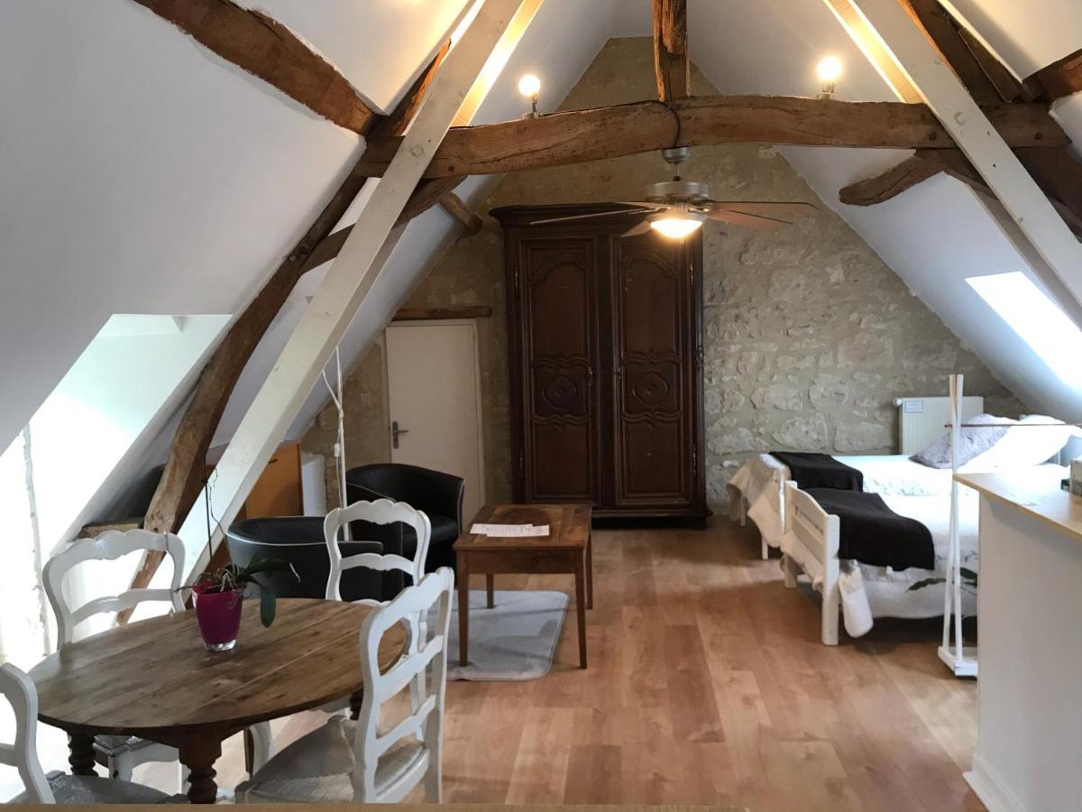 La Balastière Beaumont-en-Véron Esterno foto