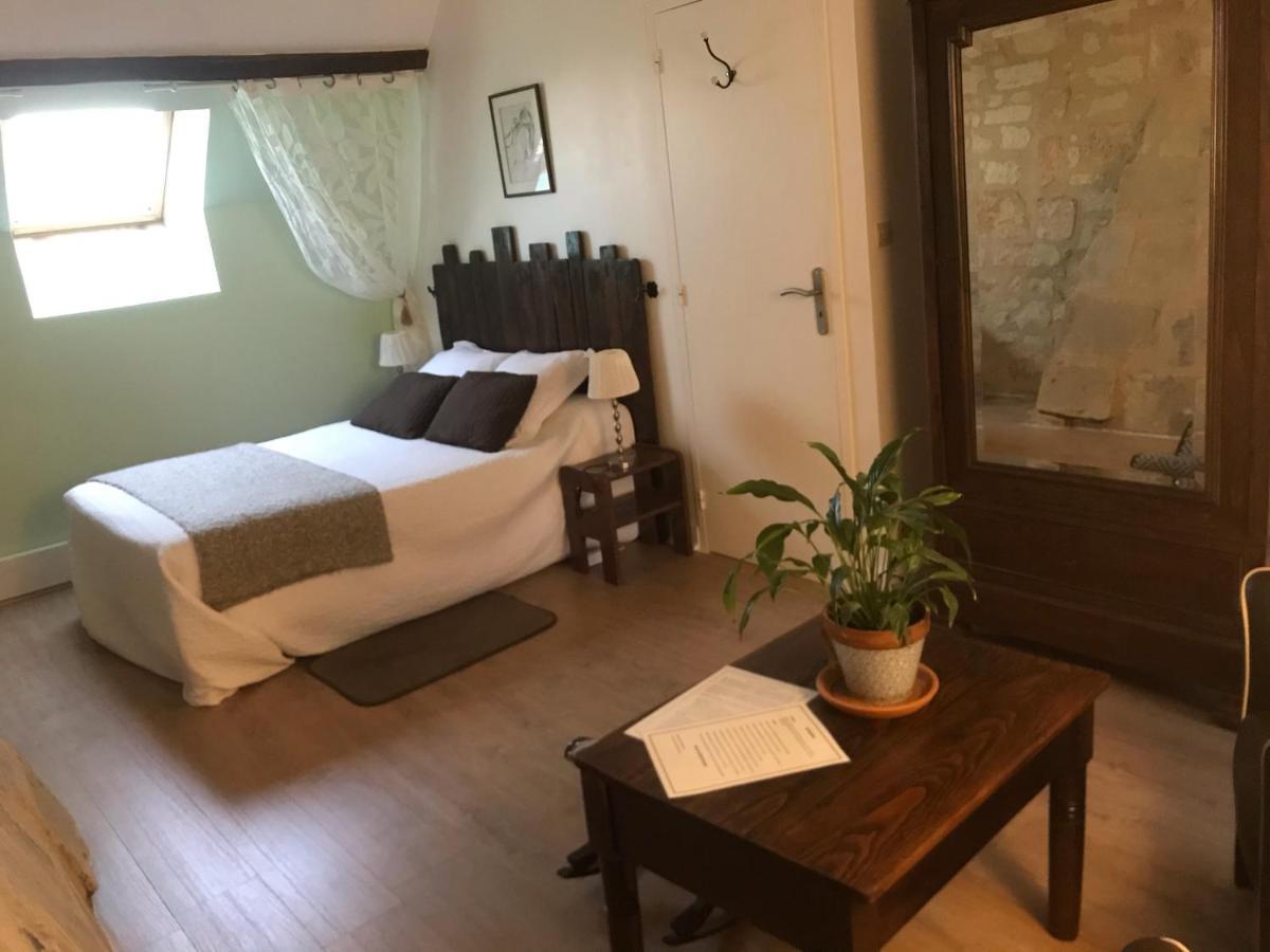 La Balastière Beaumont-en-Véron Esterno foto