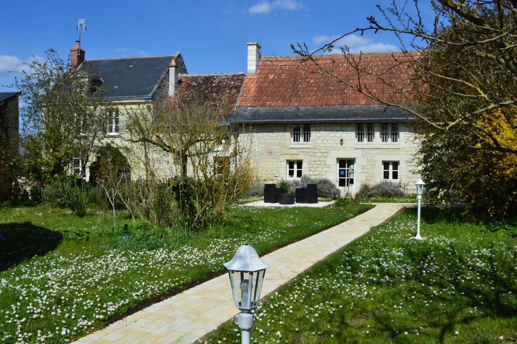 La Balastière Beaumont-en-Véron Esterno foto