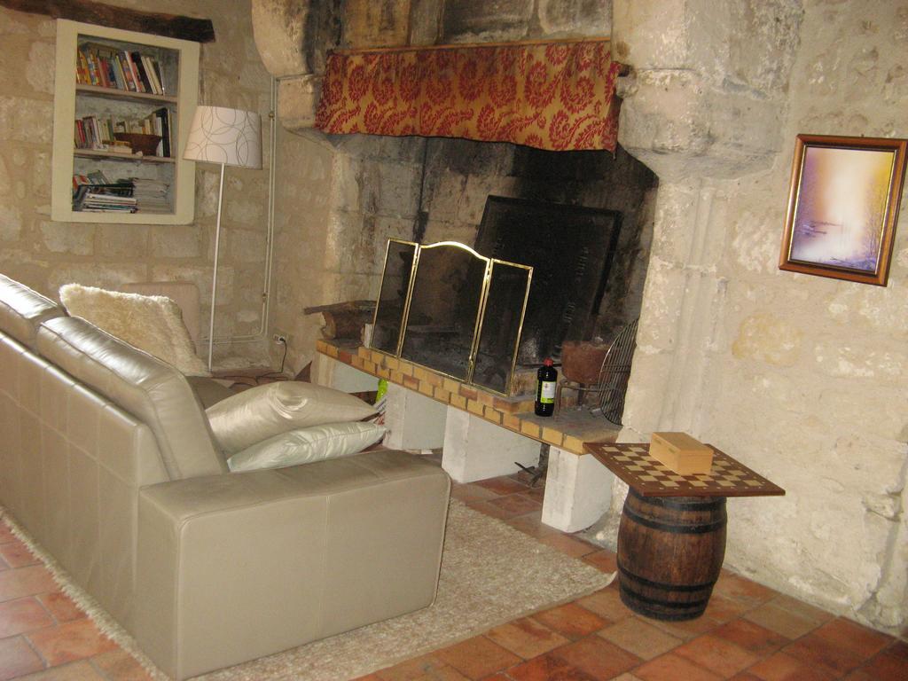 La Balastière Beaumont-en-Véron Esterno foto