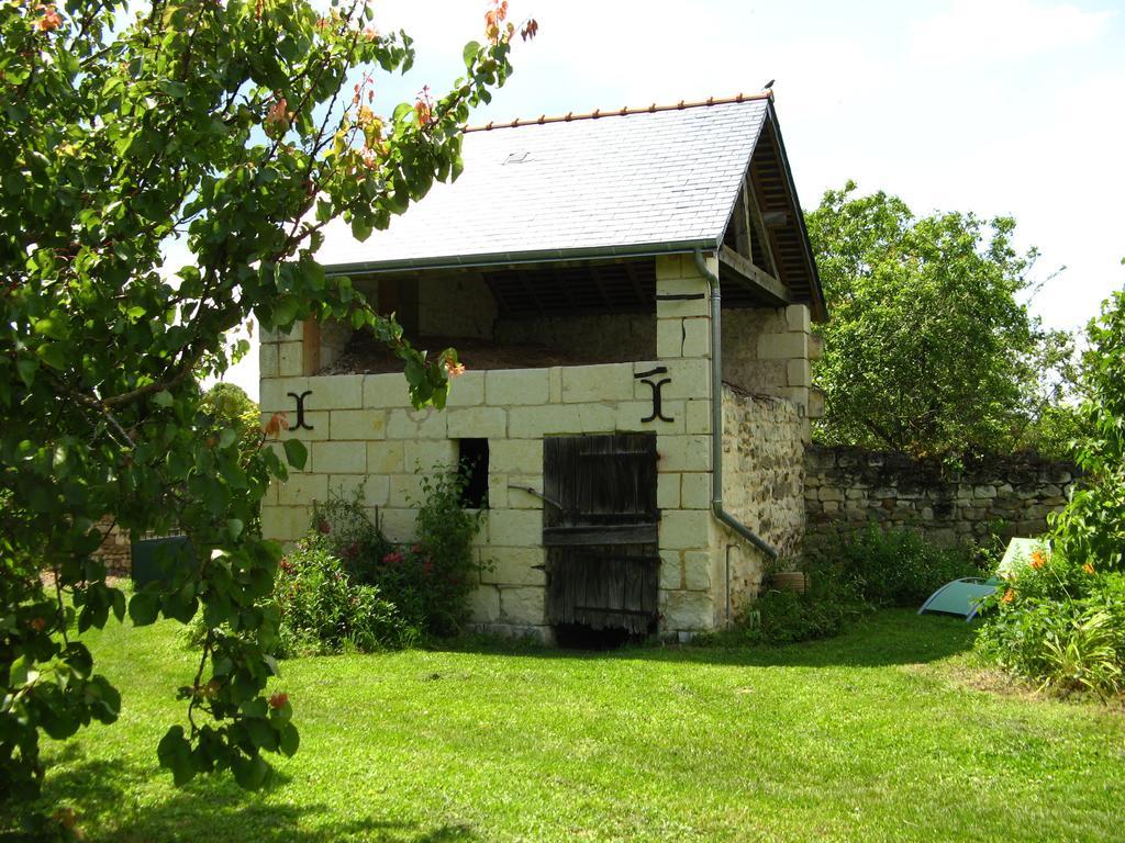 La Balastière Beaumont-en-Véron Esterno foto